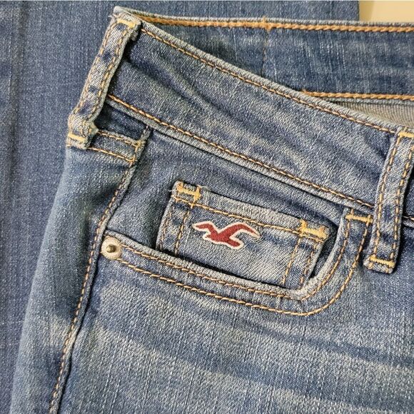 Hollister Women's Blue Skinny Leg Denim Jeans - Picture 8 of 12